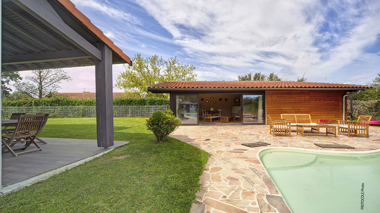 Ma-Cabane - Vente Maison LA SALVETAT-SAINT-GILLES, 227 m²