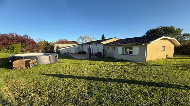 Ma-Cabane - Vente Maison LA SAUVETAT-SUR-LEDE, 190 m²