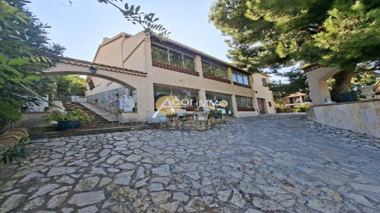 Ma-Cabane - Vente Maison La Seyne-sur-Mer, 200 m²