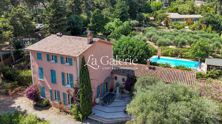 Ma-Cabane - Vente Maison La Seyne-sur-Mer, 250 m²