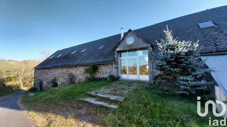Ma-Cabane - Vente Maison La Tour d'Auvergne, 613 m²