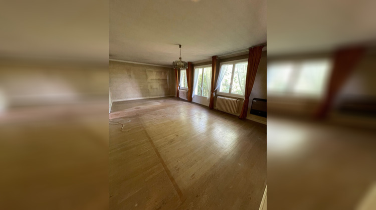 Ma-Cabane - Vente Maison LA TOUR-DE-SALVAGNY, 86 m²