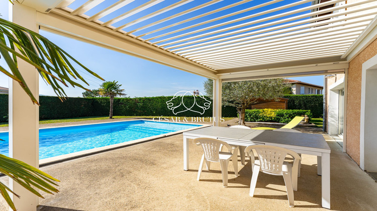 Ma-Cabane - Vente Maison La Tour-de-Salvagny, 227 m²