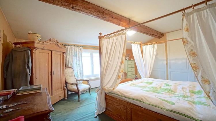 Ma-Cabane - Vente Maison LA TOUR DE SALVAGNY, 140 m²