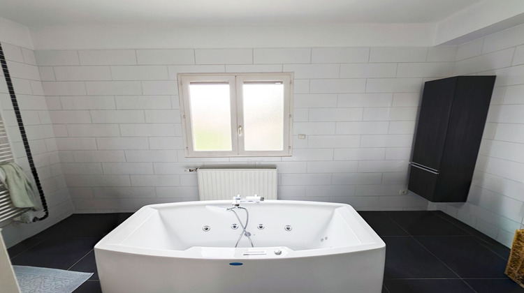 Ma-Cabane - Vente Maison LA TOUR-DE-SALVAGNY, 129 m²