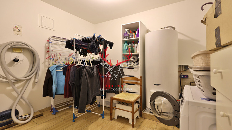 Ma-Cabane - Vente Maison LA TOUR-DE-SALVAGNY, 187 m²