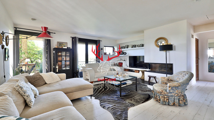 Ma-Cabane - Vente Maison LA TOUR-DE-SALVAGNY, 180 m²