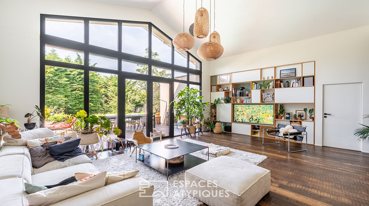 Ma-Cabane - Vente Maison LA TOUR-DE-SALVAGNY, 203 m²