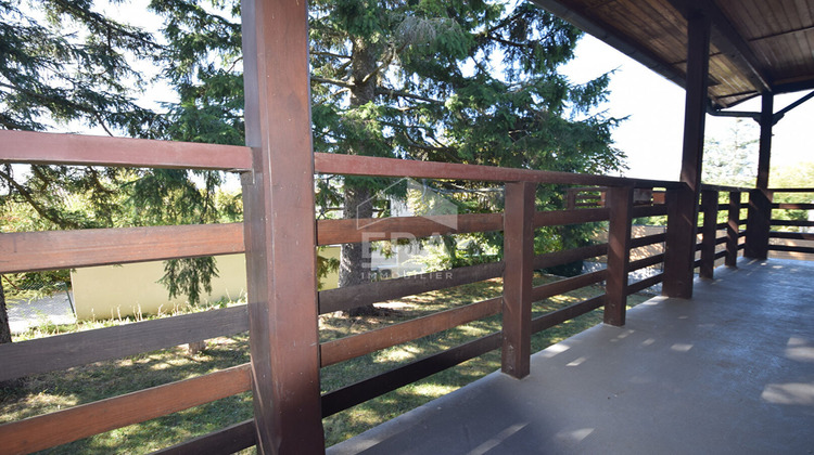 Ma-Cabane - Vente Maison LA TOUR-DE-SALVAGNY, 63 m²