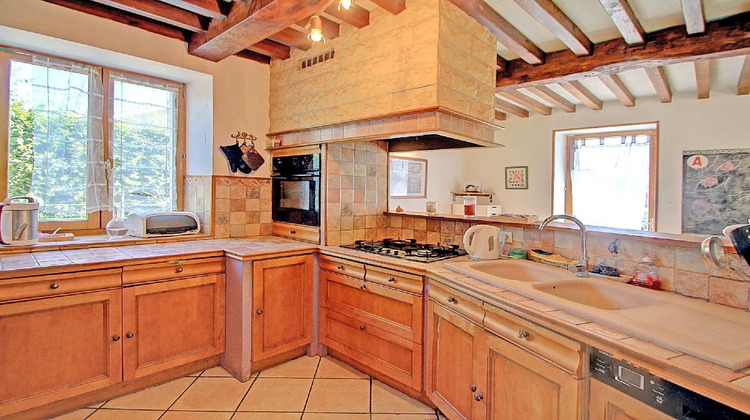 Ma-Cabane - Vente Maison LA TOUR DU PIN, 194 m²