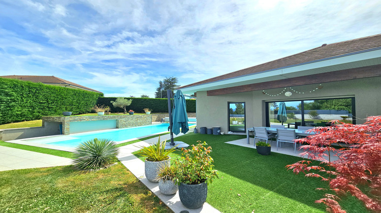 Ma-Cabane - Vente Maison La Tour-du-Pin, 214 m²