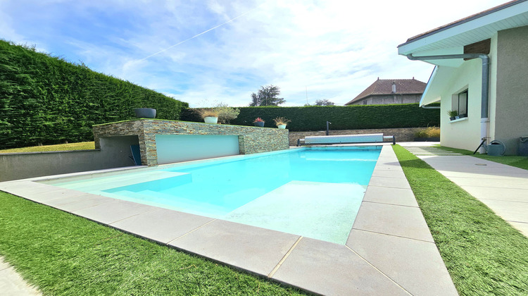 Ma-Cabane - Vente Maison La Tour-du-Pin, 214 m²