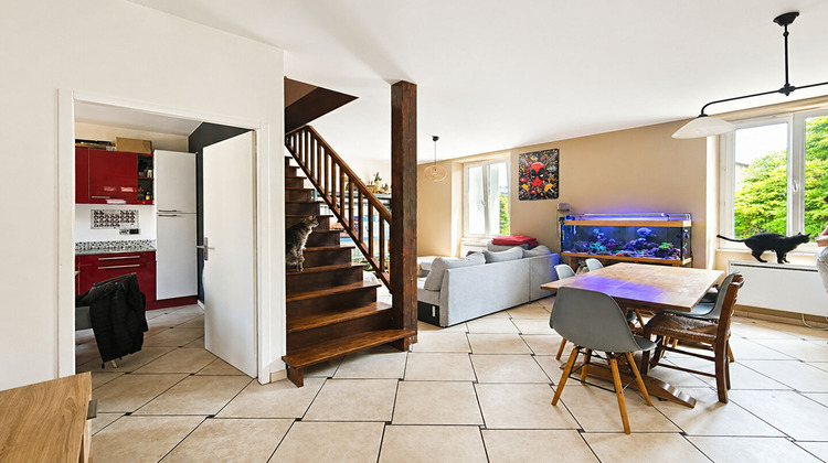 Ma-Cabane - Vente Maison LA TOUR-DU-PIN, 73 m²