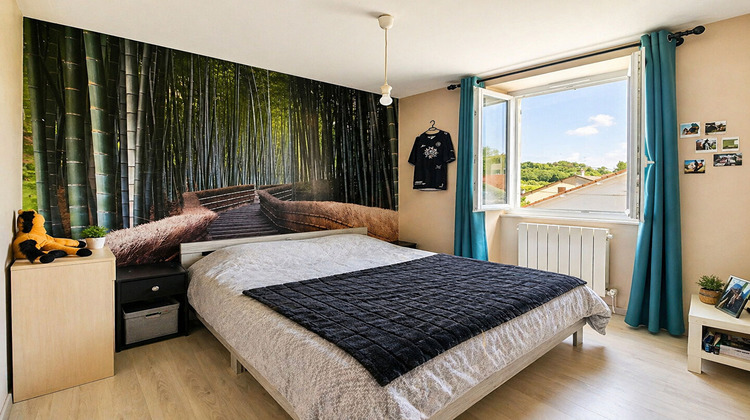 Ma-Cabane - Vente Maison LA TOUR-DU-PIN, 73 m²