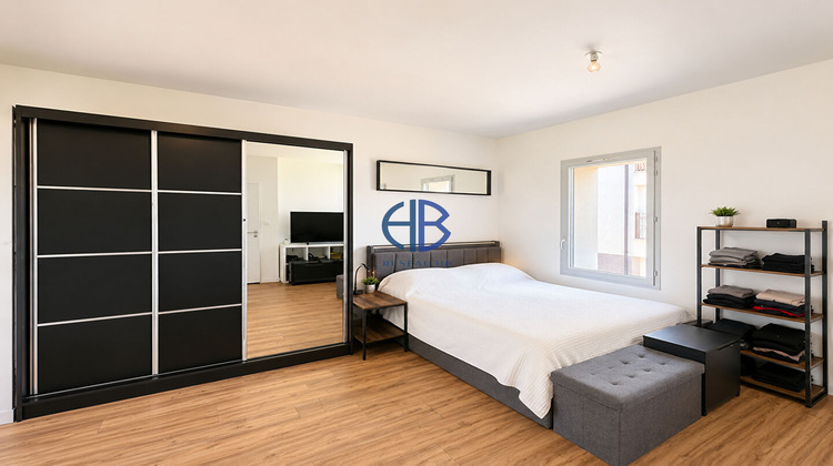 Ma-Cabane - Vente Maison LA TOUR-DU-PIN, 90 m²