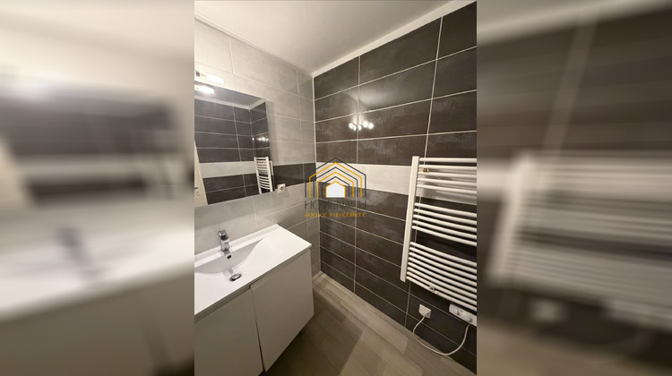 Ma-Cabane - Vente Maison La Tour-du-Pin, 115 m²