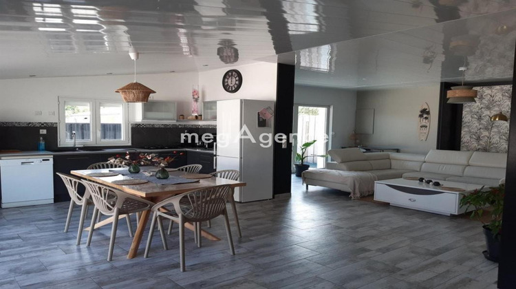 Ma-Cabane - Vente Maison LA TREMBLADE, 345 m²