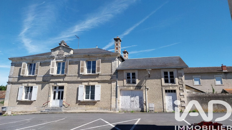 Ma-Cabane - Vente Maison La Trimouille, 181 m²
