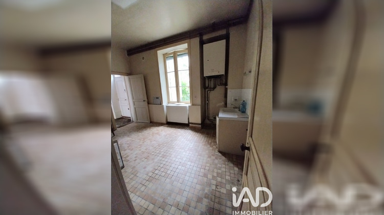 Ma-Cabane - Vente Maison La Trimouille, 181 m²