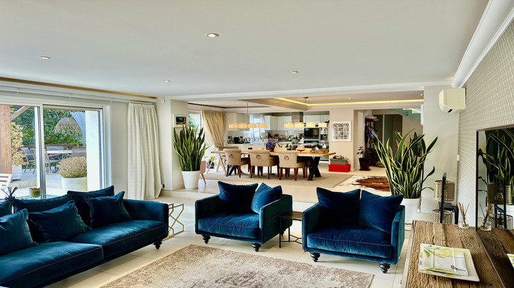 Ma-Cabane - Vente Maison La Trinité, 245 m²