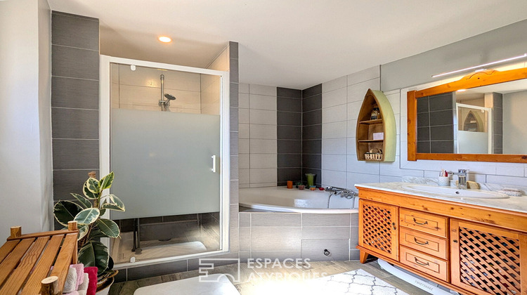 Ma-Cabane - Vente Maison LA TRINITE, 196 m²