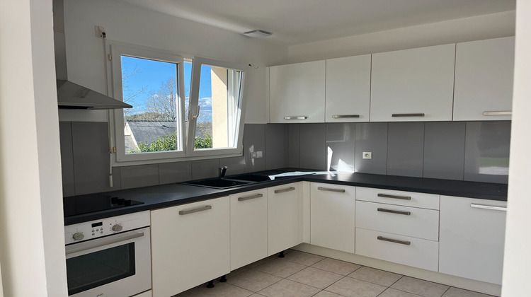 Ma-Cabane - Vente Maison LA TRINITE-SURZUR, 100 m²