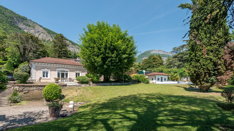 Ma-Cabane - Vente Maison La Tronche, 259 m²