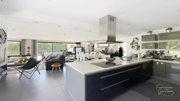 Ma-Cabane - Vente Maison LA VALETTE DU VAR, 240 m²