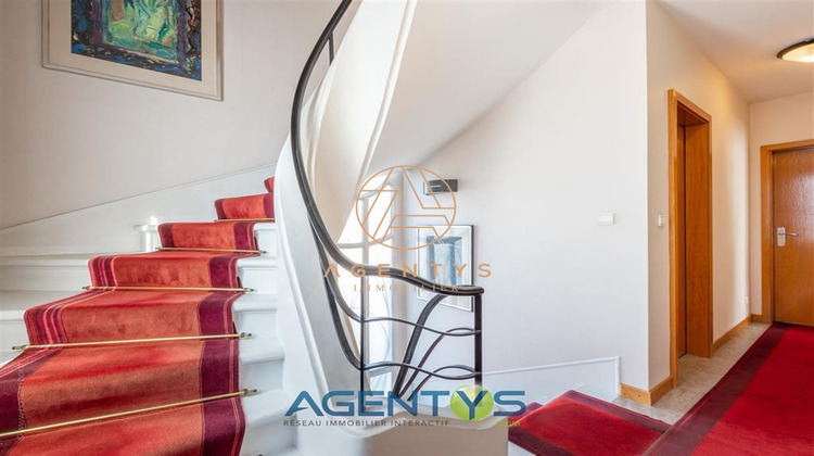 Ma-Cabane - Vente Maison La varenne saint hilaire, 205 m²