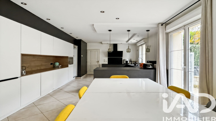 Ma-Cabane - Vente Maison La Ville-du-Bois, 185 m²