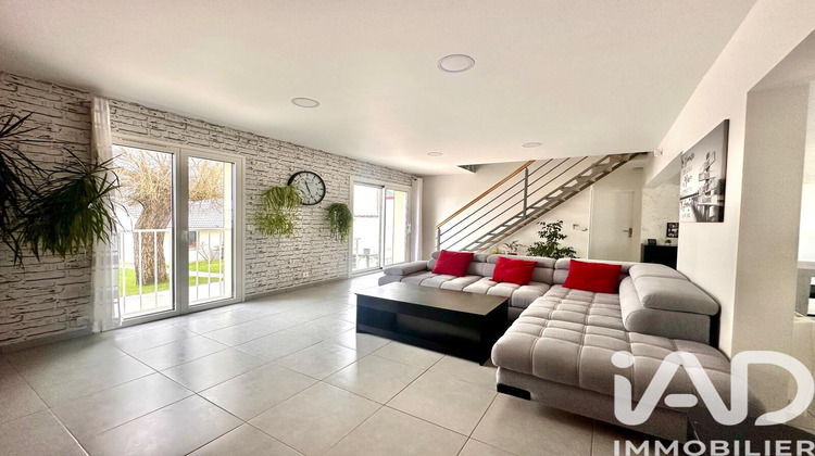 Ma-Cabane - Vente Maison La Ville-du-Bois, 155 m²