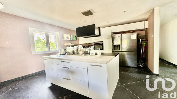 Ma-Cabane - Vente Maison La Ville-du-Bois, 158 m²