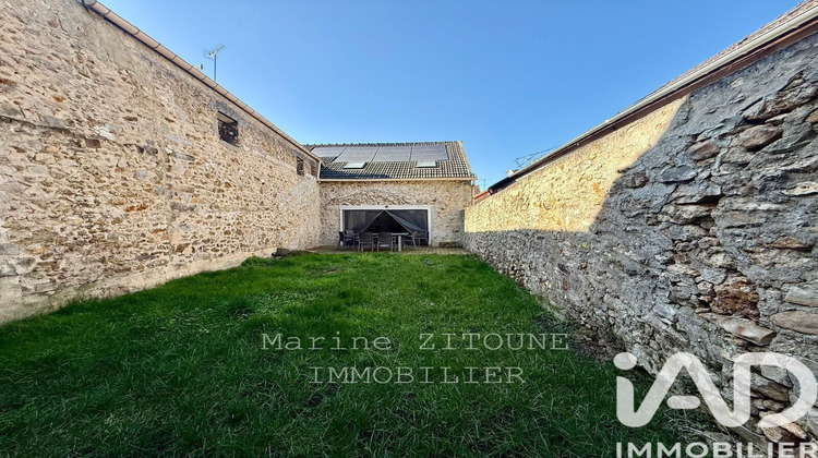 Ma-Cabane - Vente Maison La Ville-du-Bois, 168 m²