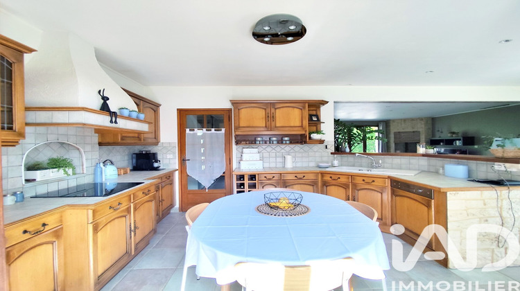 Ma-Cabane - Vente Maison La Ville-du-Bois, 163 m²