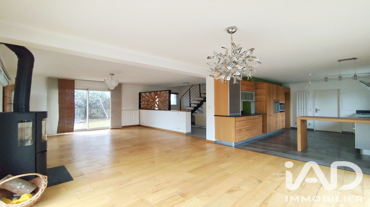Ma-Cabane - Vente Maison La Ville-du-Bois, 189 m²