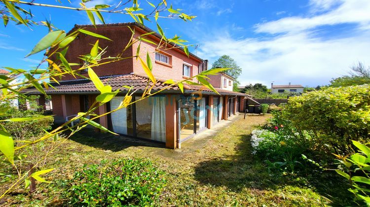 Ma-Cabane - Vente Maison Labastide-Saint-Sernin, 111 m²