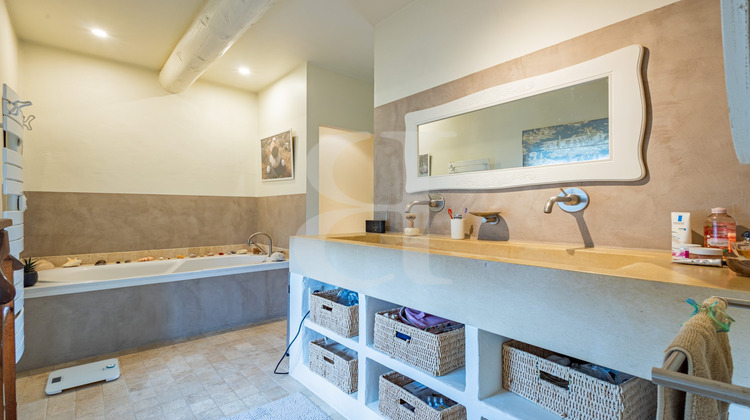 Ma-Cabane - Vente Maison Lagnes, 230 m²