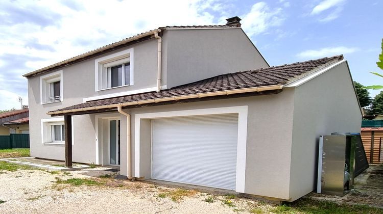 Ma-Cabane - Vente Maison LAGNIEU, 120 m²