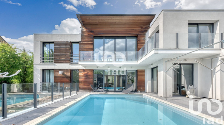 Ma-Cabane - Vente Maison Lagny-sur-Marne, 343 m²