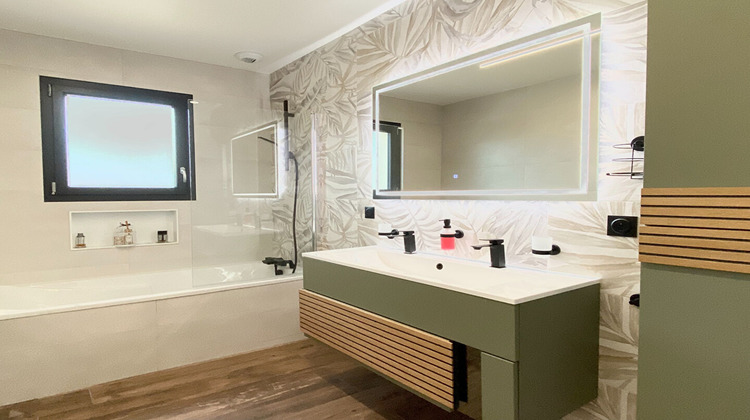 Ma-Cabane - Vente Maison LALLEYRIAT, 155 m²