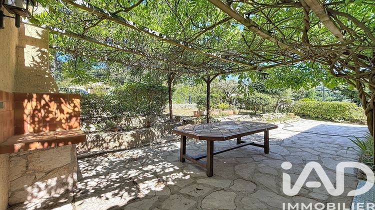 Ma-Cabane - Vente Maison Lamanon, 141 m²