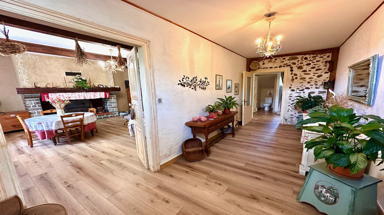 Ma-Cabane - Vente Maison Lamarque-Pontacq, 241 m²