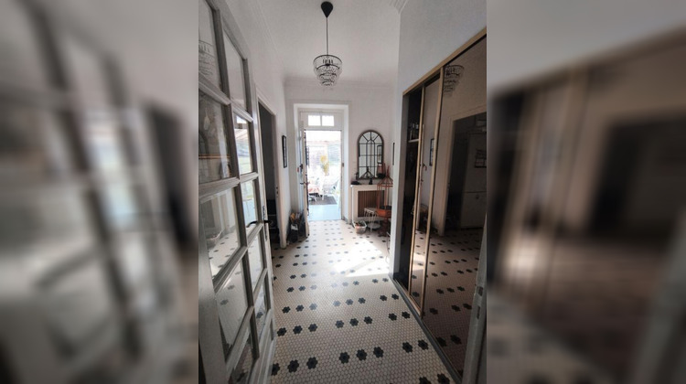 Ma-Cabane - Vente Maison LAMBALLE, 198 m²