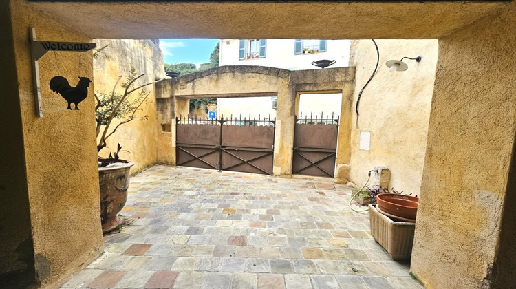 Ma-Cabane - Vente Maison LAMBESC, 320 m²