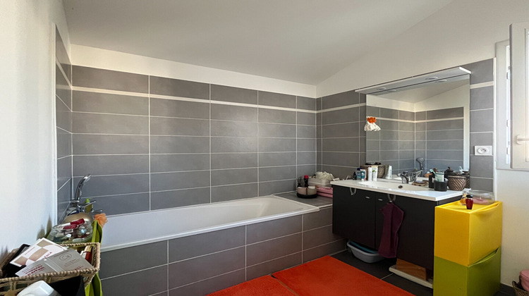 Ma-Cabane - Vente Maison LAMBESC, 66 m²