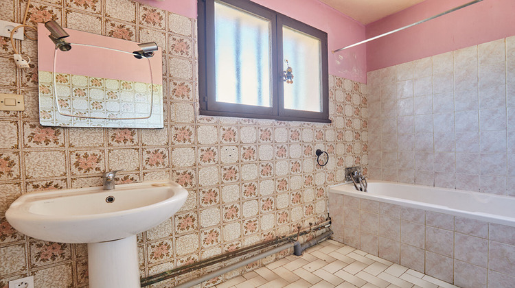 Ma-Cabane - Vente Maison LAMBESC, 98 m²
