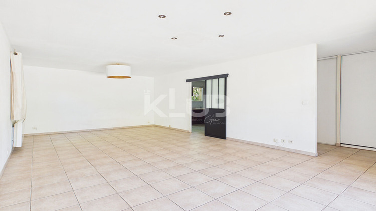 Ma-Cabane - Vente Maison LAMBESC, 93 m²