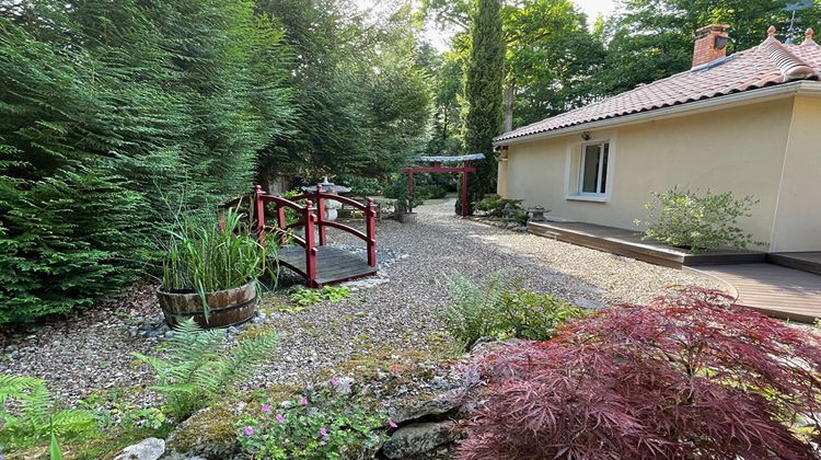 Ma-Cabane - Vente Maison LAMORLAYE, 183 m²