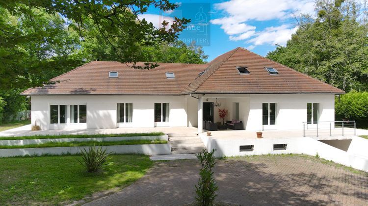 Ma-Cabane - Vente Maison Lamorlaye, 420 m²