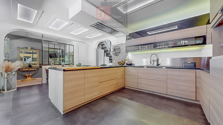 Ma-Cabane - Vente Maison Lamorlaye, 260 m²